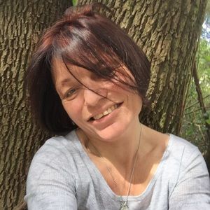 Meet your Posher, Jeannine